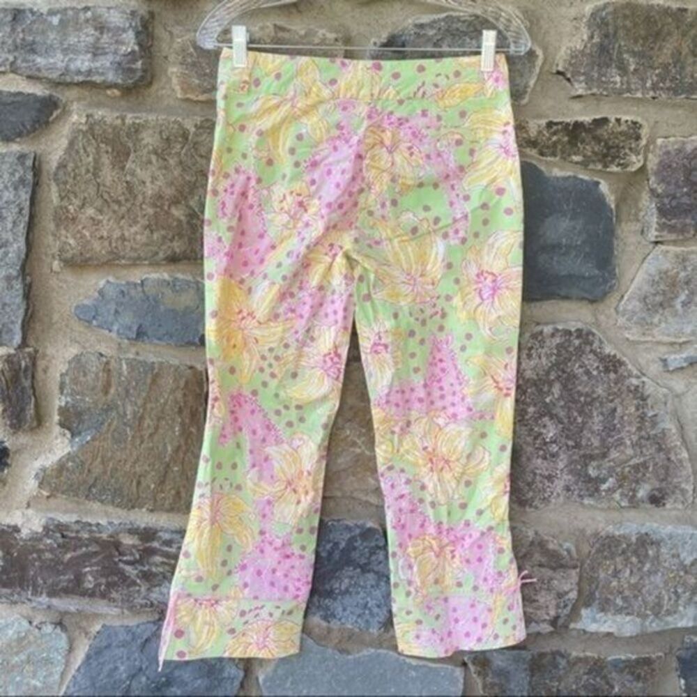 Lilly Pulitzer Glow In The Dark Floral Capri Pants - Picture 4 of 5